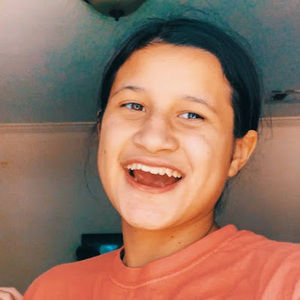 Meet your Posher, Macy